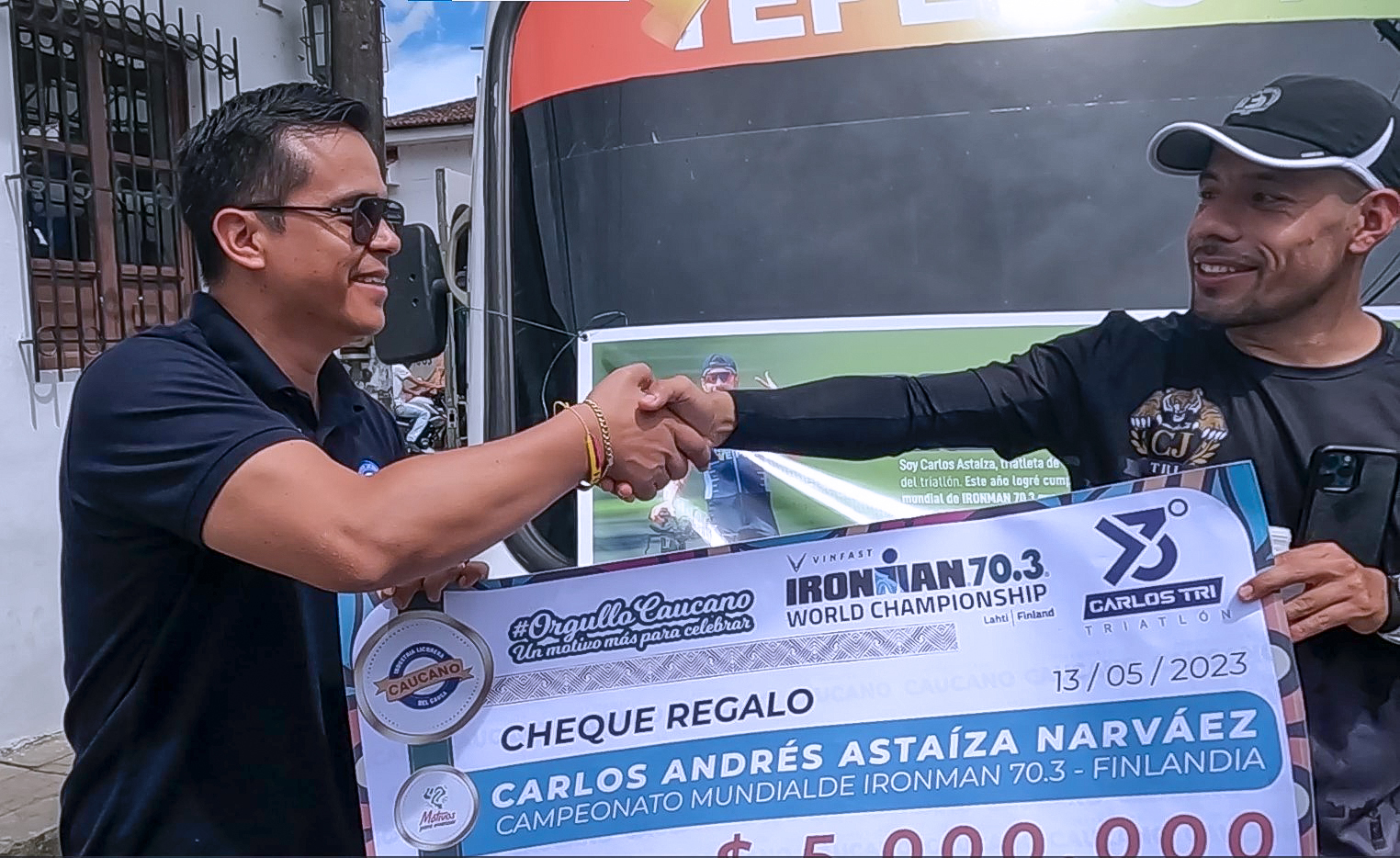                                              Desde la Industria Licorera del Cauca estamos comprometidos con el deporte de nuestro departamento.
                                            
