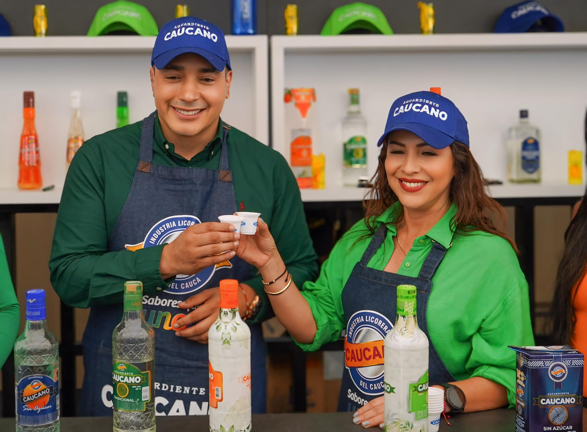                                         Tradición, Gastronomía y Caucano, unen al mundo en Popayán.
                                        
