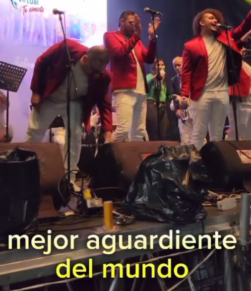                                          En enero los Carnavales son Caucanos. 🎉🎭
                                        