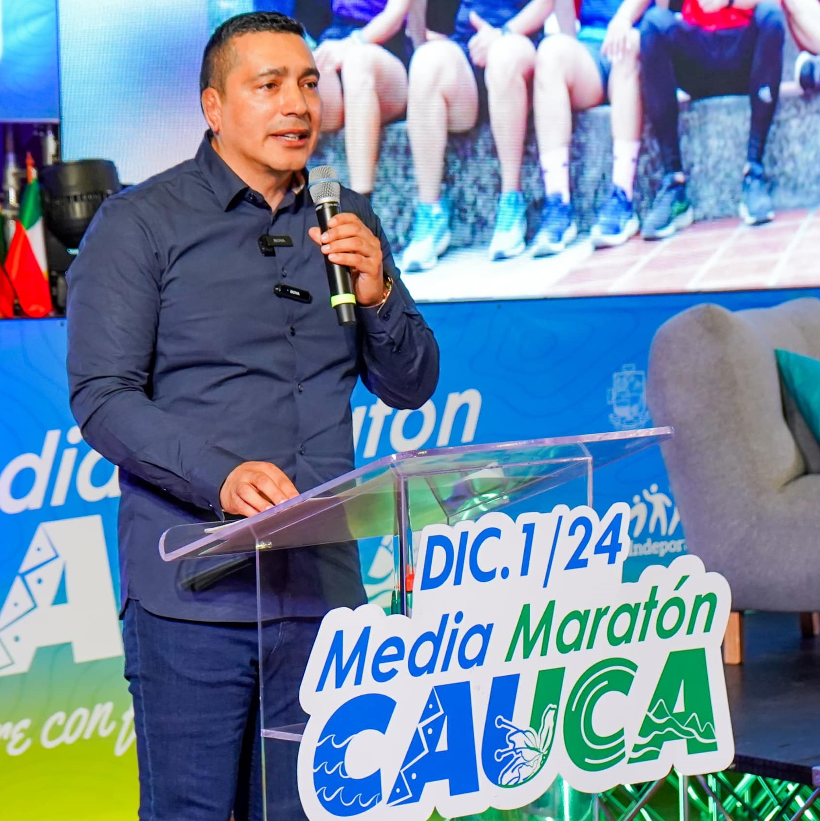                                          ¡Porque nuestra meta es la paz!
                                        