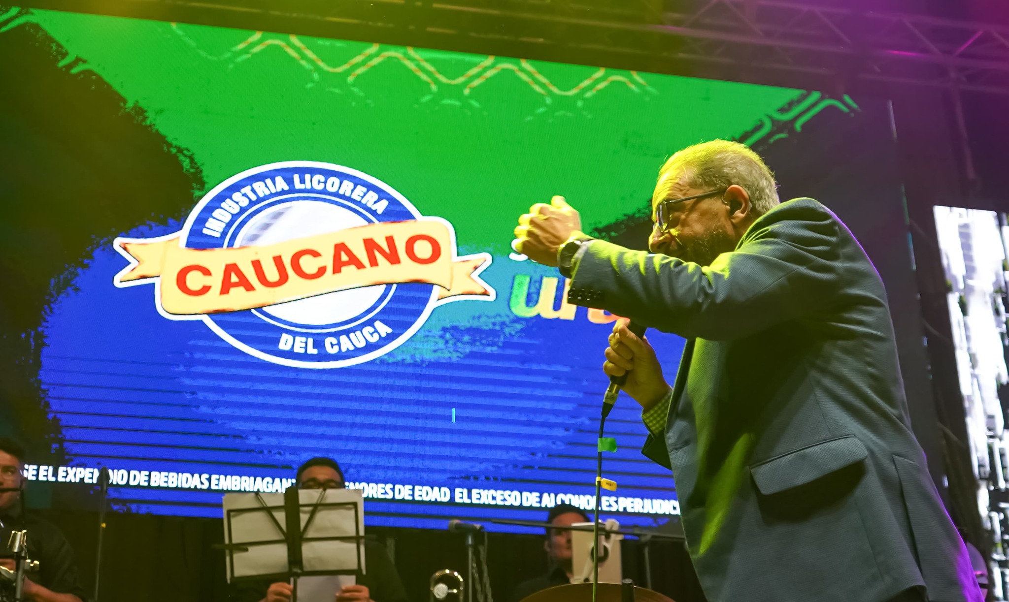                                          🎶 ¡Salsa, sabor y Caucano en una sola noche! 💃🕺
                                        