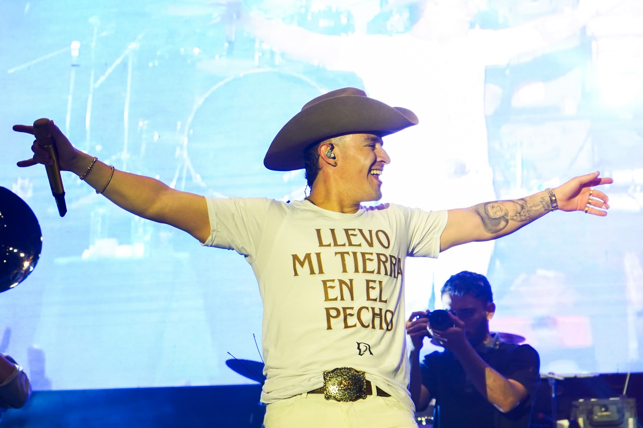                                          Aguardiente Caucano presente en el gran Concierto por la Paz 🎶🕊️
                                        