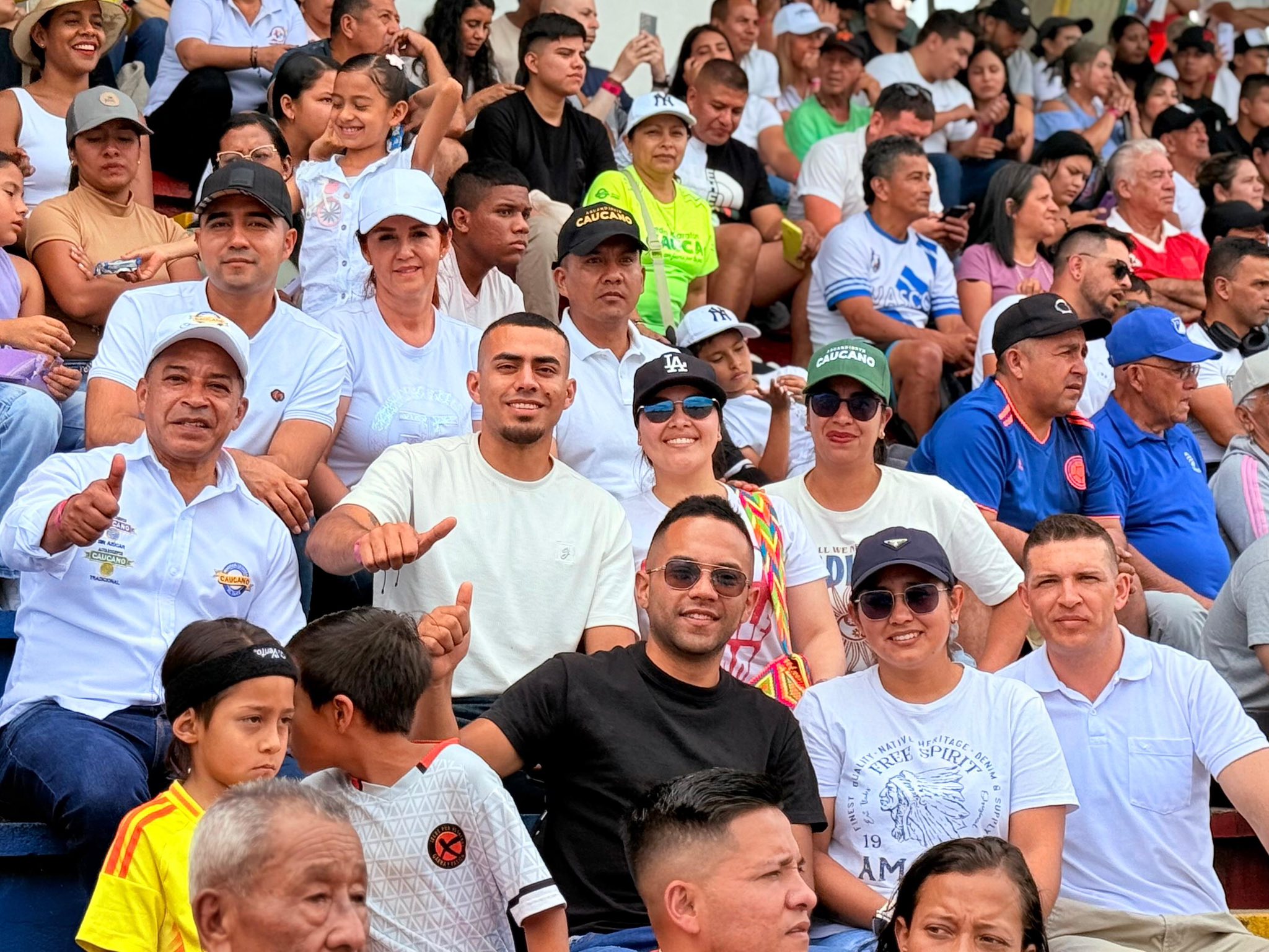                                              ✅ La Industria Licorera del Cauca presente en el Encuentro Agropecuario “Sembremos Paz, Cosechemos Unidad” 🌱⚽
                                                