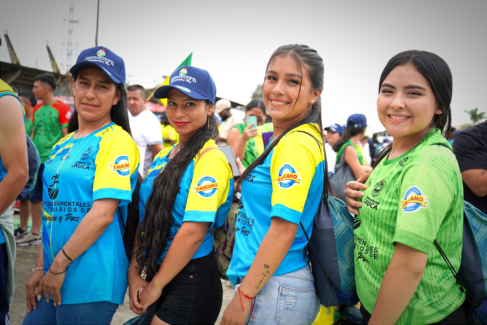 En la Industria Licorera del Cauca le apostamos al campo, la paz y al bienestar de nuestra gente.