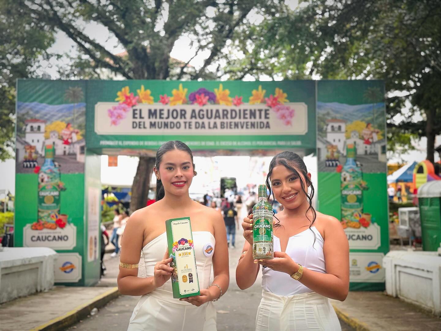                                              Descubre lo mejor de nuestra tierra ✨
                                    