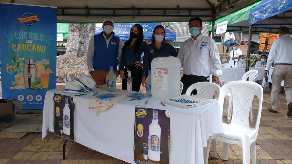                                              EXITOSA FERIA DE TRAMITES Y SERVICIOS EN BOLIVAR CAUCA
                                            