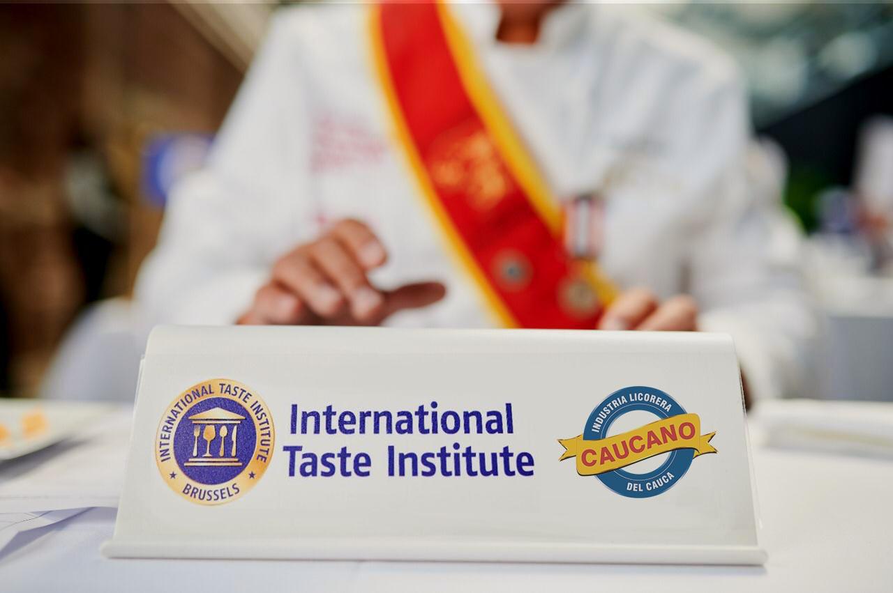                                              Licorera del Cauca, única empresa colombiana que gana Superior Taste Award con todas sus bebidas
                                            